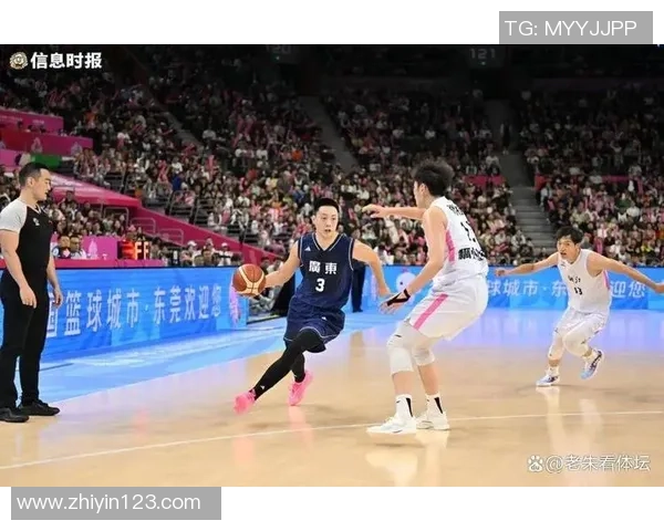 深圳篮球队快攻战术揭秘：如何在比赛中迅速反击与得分