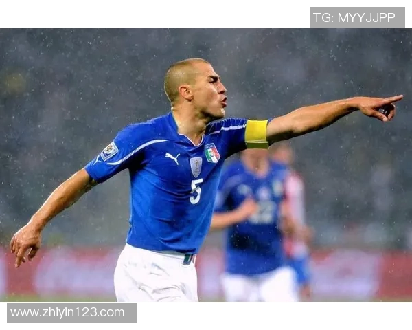 足球明星的独特踢球风格揭秘与技巧分析让你也能成为场上的焦点 足球明星的独特踢球风格揭秘与技巧分析让你也能成为场上的焦点